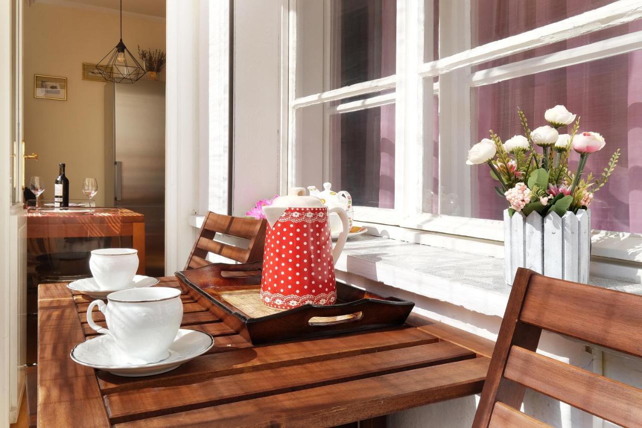 Paradise Starry Suite-City Center Белград Екстериор снимка