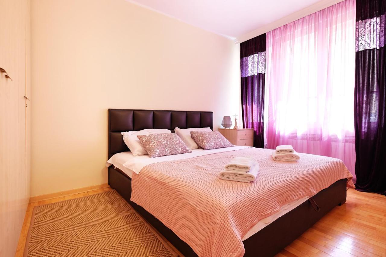 Paradise Starry Suite-City Center Белград Екстериор снимка